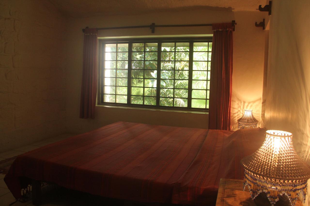 Isai Ambalam Guest House Pondicherry Esterno foto