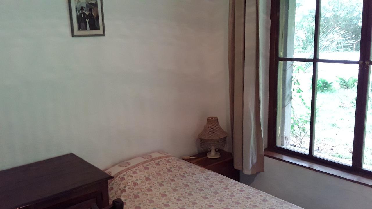 Isai Ambalam Guest House Pondicherry Esterno foto