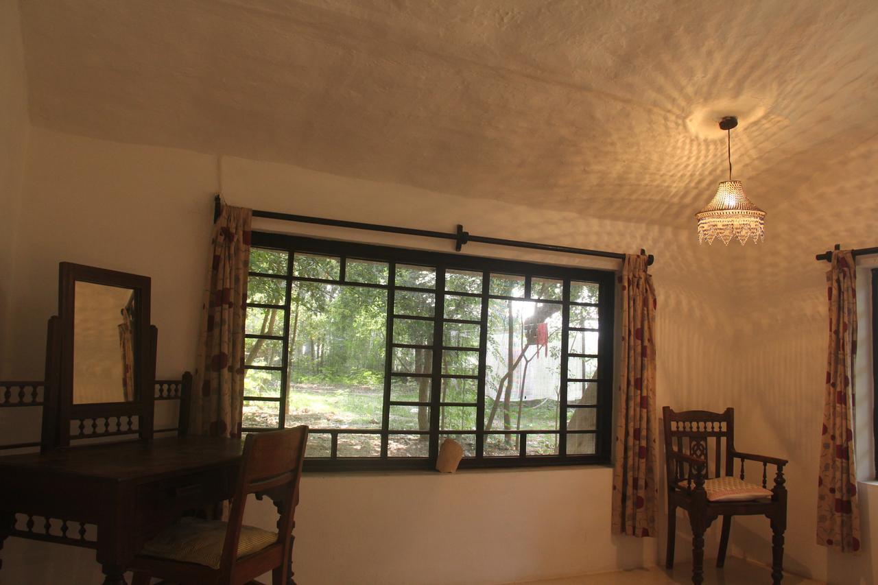 Isai Ambalam Guest House Pondicherry Esterno foto