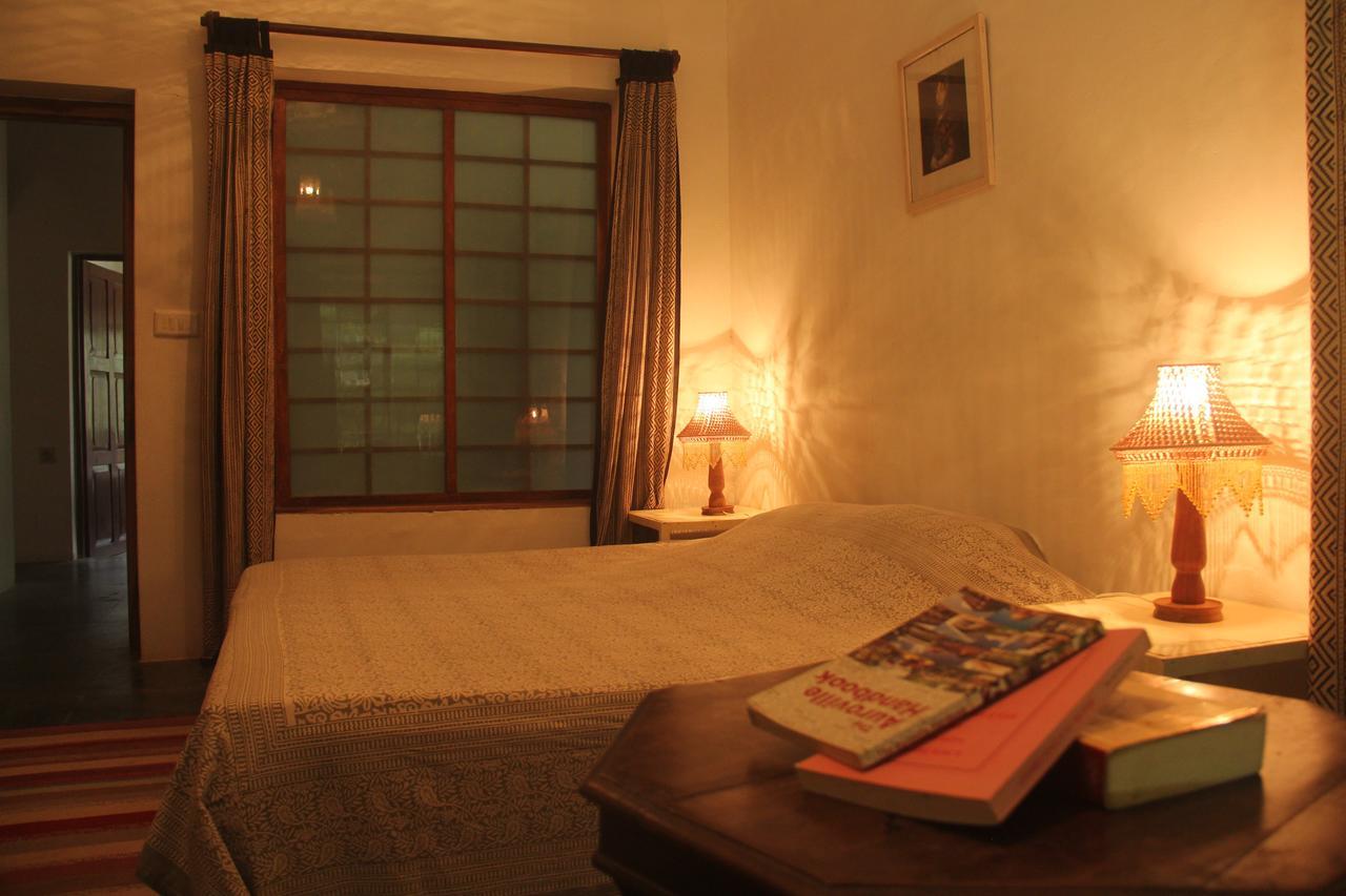 Isai Ambalam Guest House Pondicherry Esterno foto