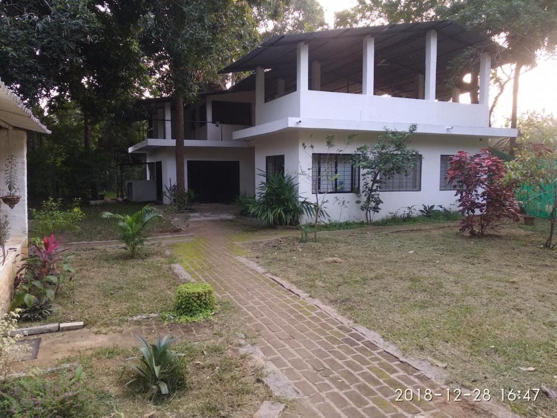 Isai Ambalam Guest House Pondicherry Esterno foto